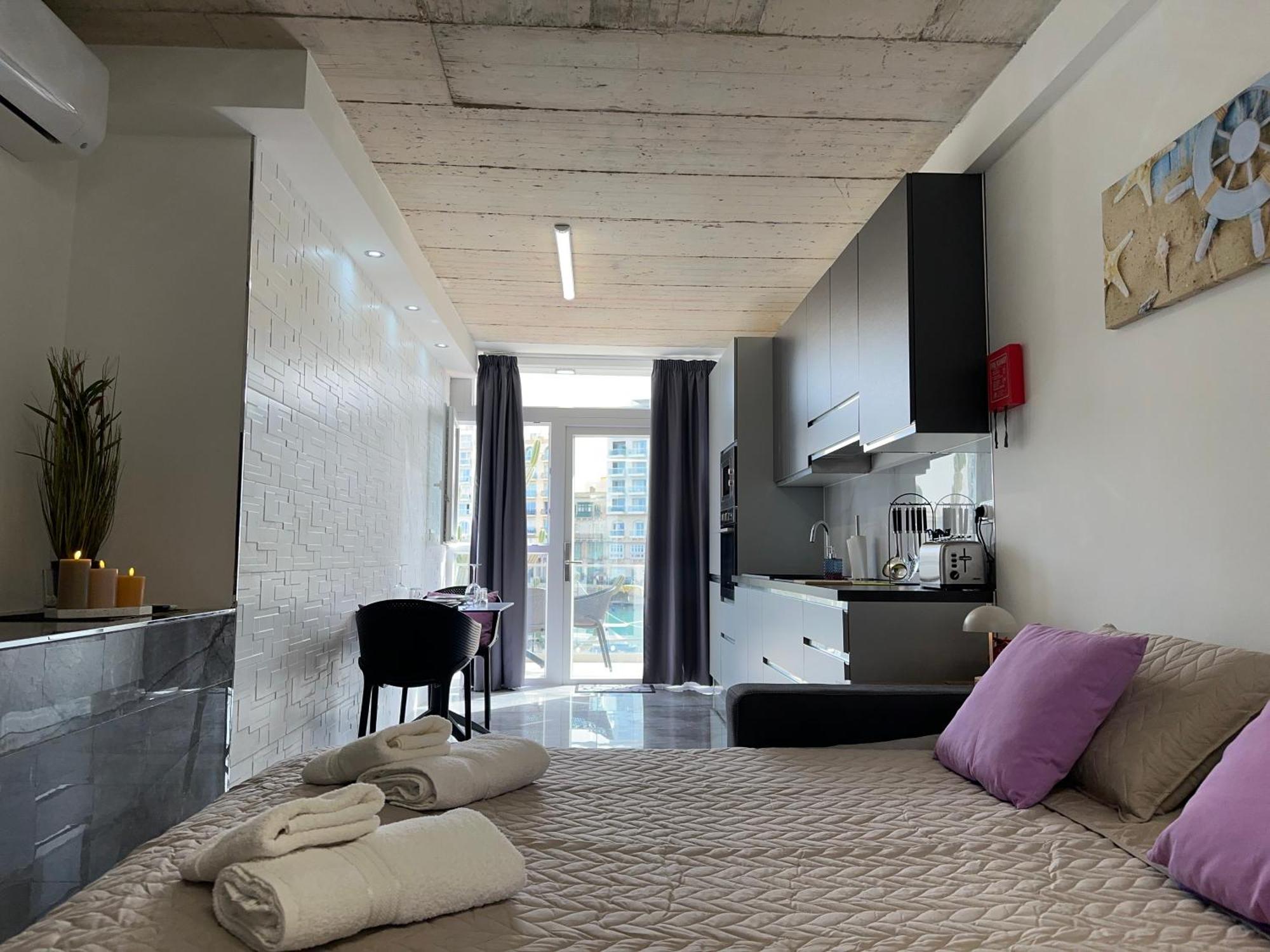 Seafront, Lovely Modern Studio. San Ġiljan Extérieur photo