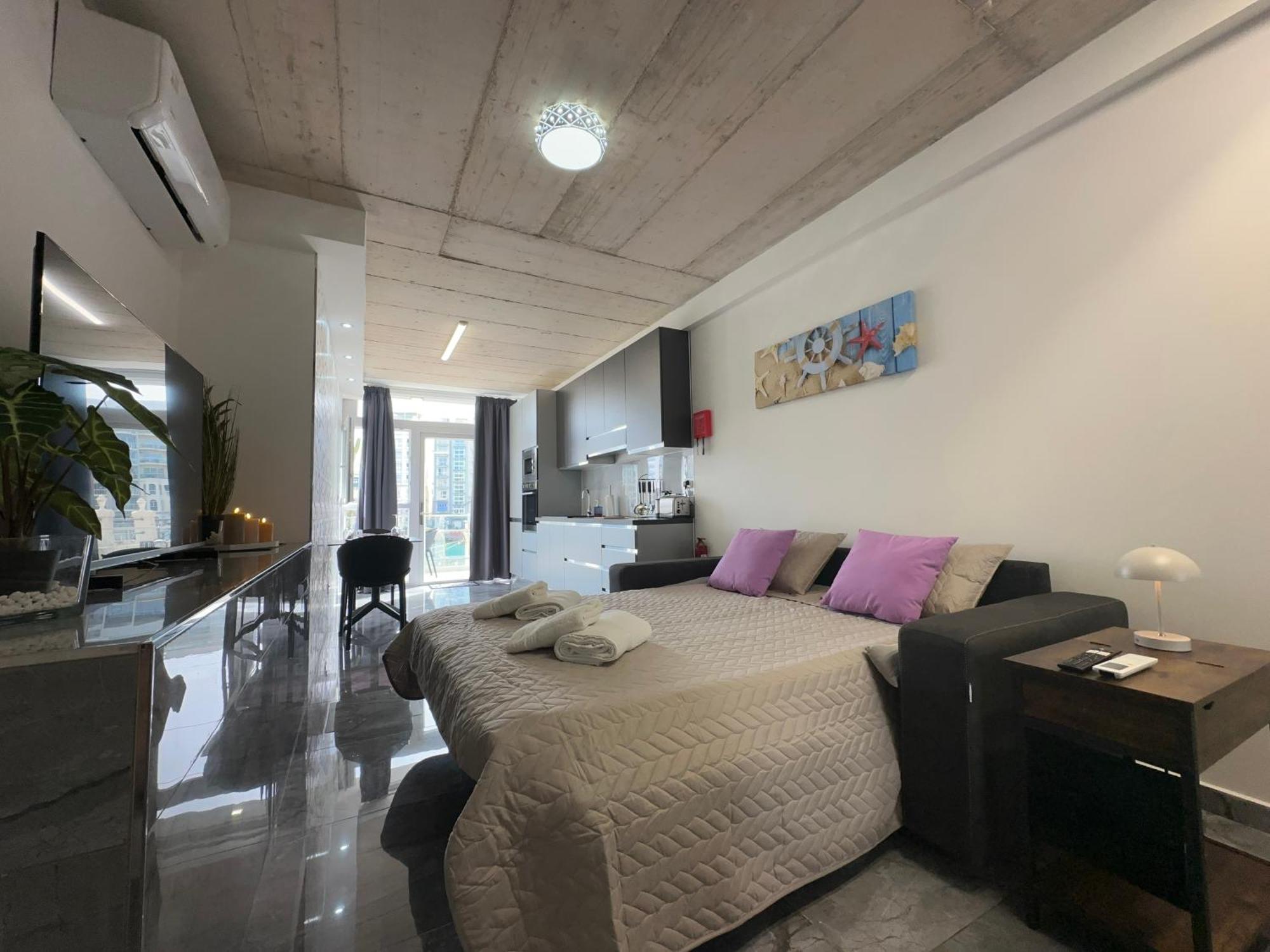 Seafront, Lovely Modern Studio. San Ġiljan Extérieur photo